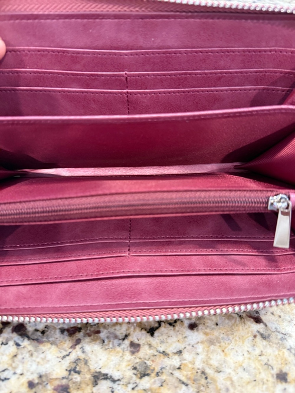 Doris & Jacky rose leather rectangular zip wallet wristlet - Picture 6 of 9